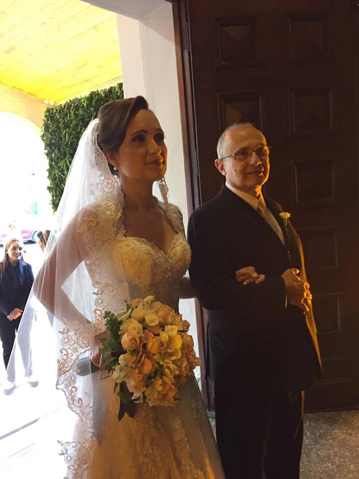 Dia da Noiva Cláudia Salvini Almeida no JJ Cabeleireiros