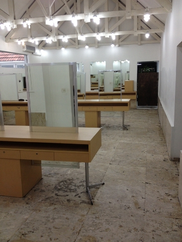 reforma piso marmore travertino jj cabeleireiros reforma marmore jj cabeleireiros Novidades do JJ Cabeleireiros para 2013 Parte 1