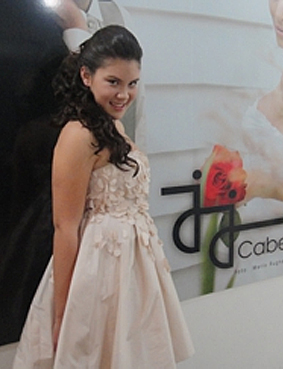 dia da debutante JJ Cabeleireiros - penteado e maquiagem