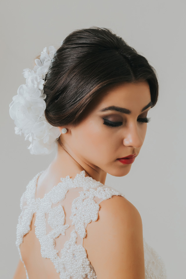 Ensaio de penteado e maquiagem de noivas para casamento no campo com JJ Cabeleireiros At Home