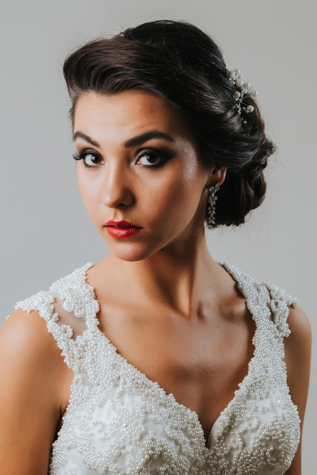 Ensaio de penteado e maquiagem de noivas para casamento no campo com JJ Cabeleireiros At Home