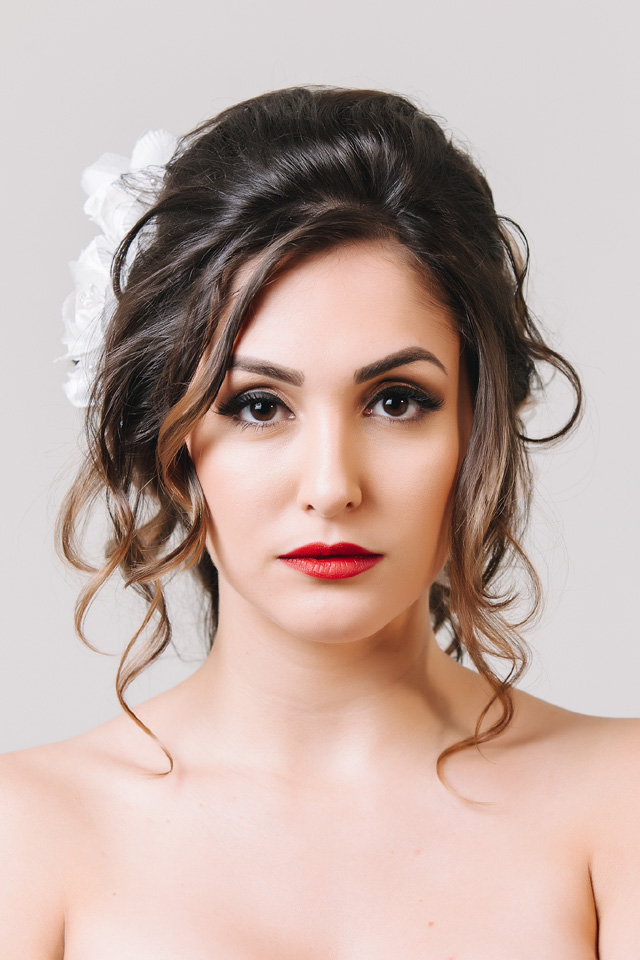 Ensaio de penteado e maquiagem de noivas e madrinhas